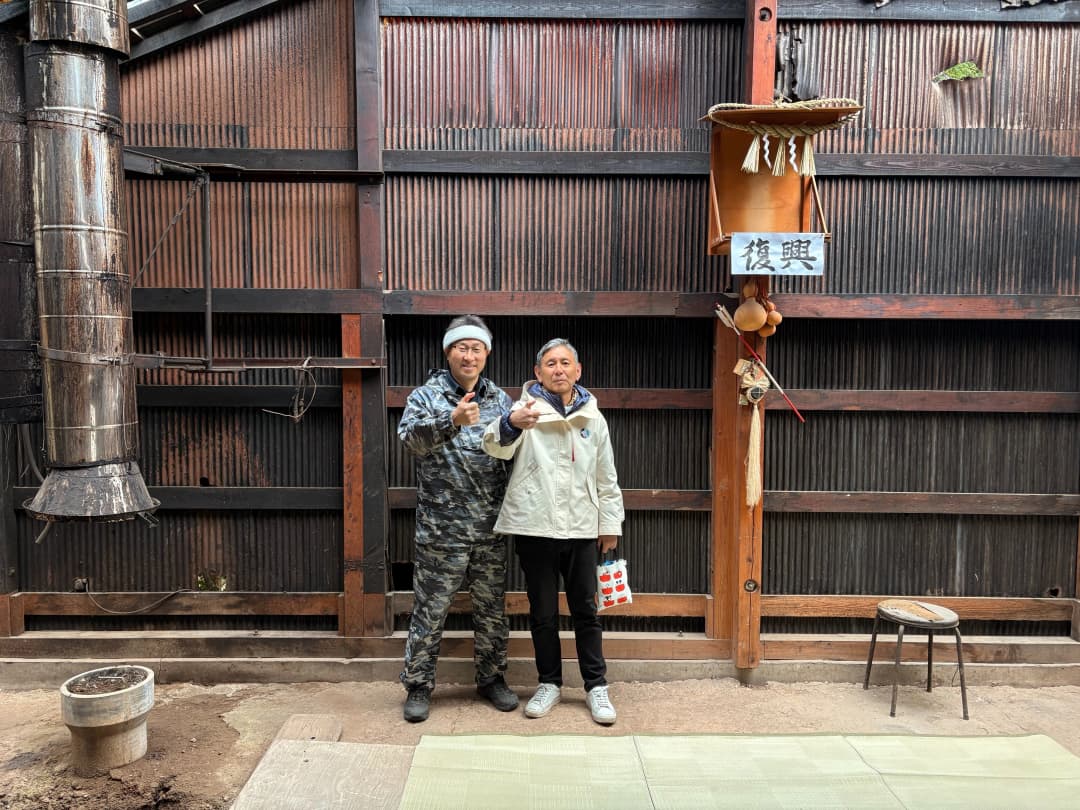 ノトハハソ（旧：大野製炭工場）　大野長一郎様と共に