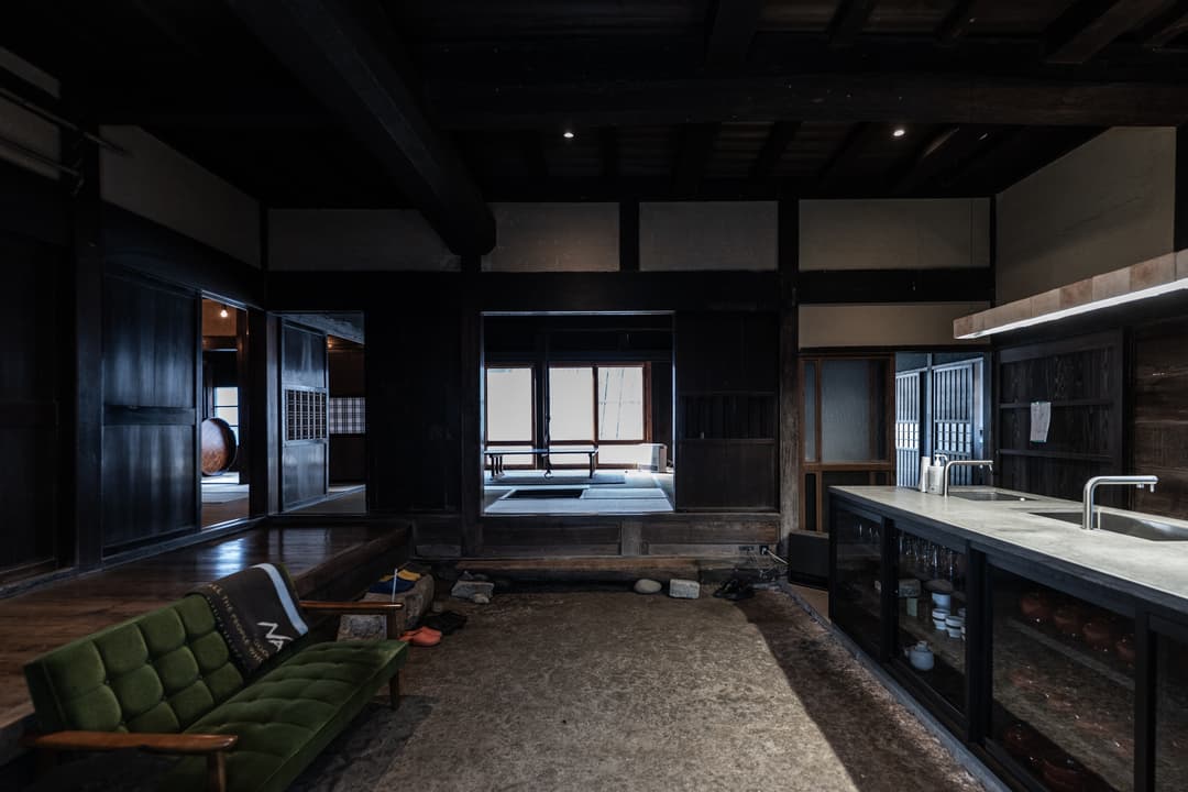入口から入ってすぐの土間